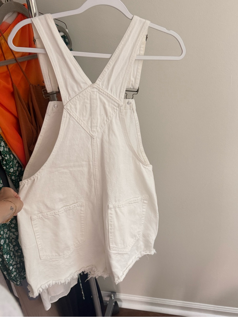 Show Me Your MuMu White Frayed Denim Short Overalls - Picture 8 of 8
